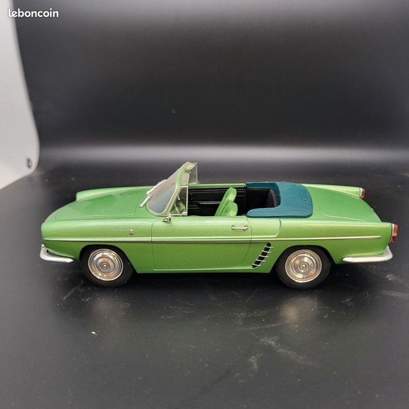 đ Renault Floride cabriolet verte 1/24 â Miniature officielle Renault (image 3)