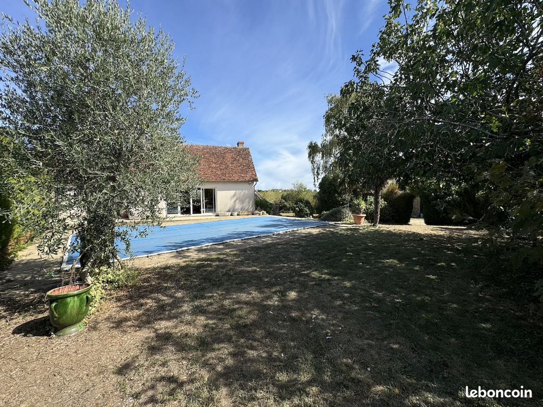 Maison 5 pièces 215 m² · à Vouvray · 215 m² · 442 000 €