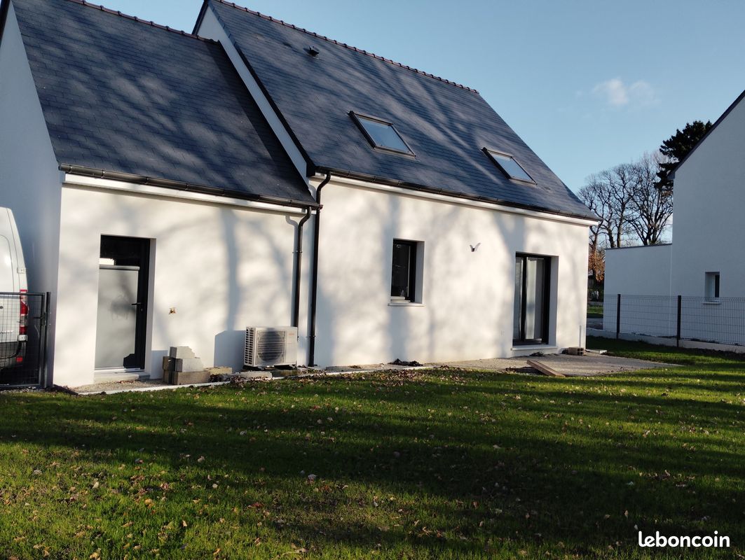 Maison 6 pièces 111 m² · à Péaule · 111 m² · 285 000 €