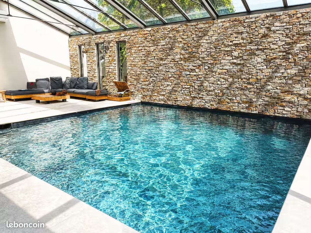 Maison 10 pièces 260 m² · à Joué-lès-Tours · 260 m² · 830 000 €