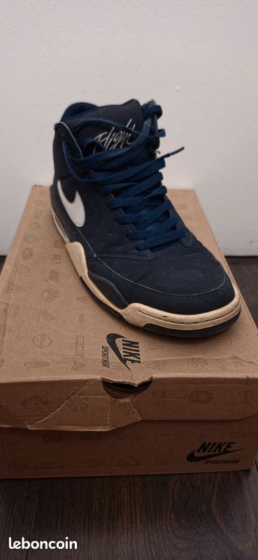 Nike Air Flight (image 1)