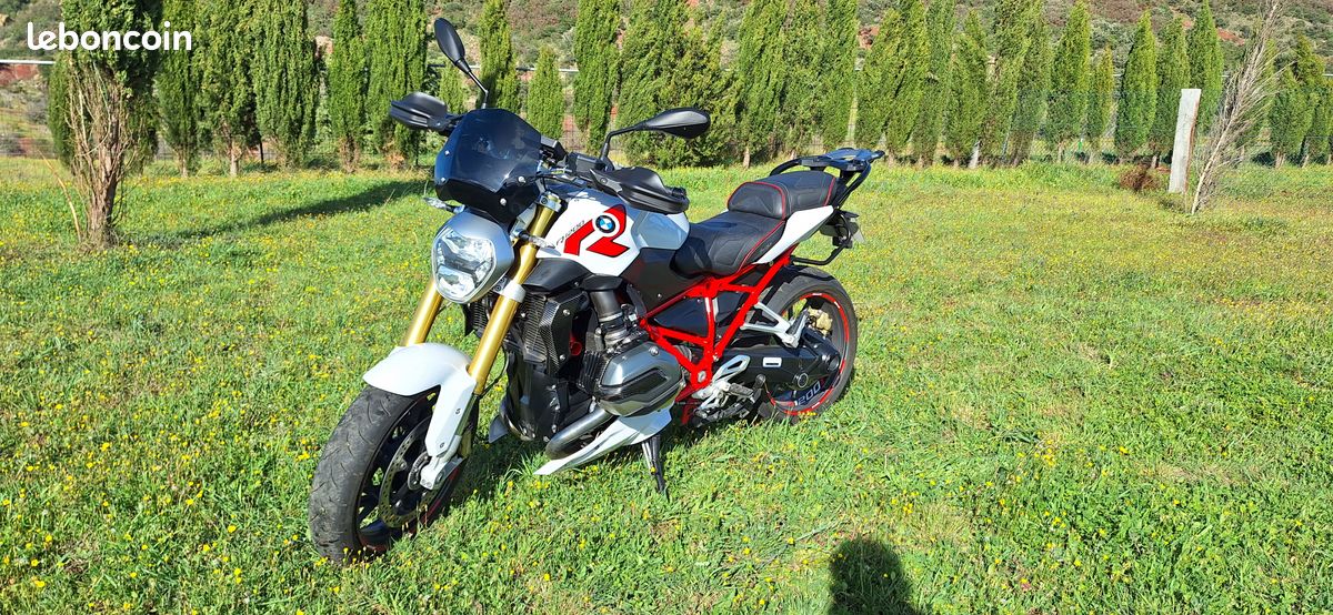 Bmw r1200r full options et carbone - Motos