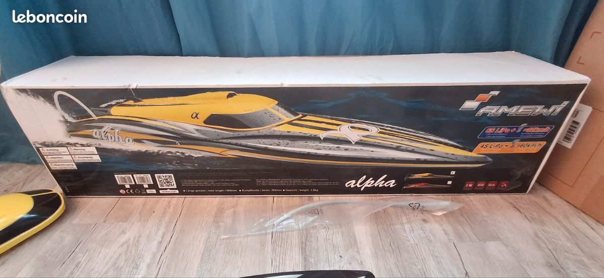 Bateau rc amewi alpha (image 7)
