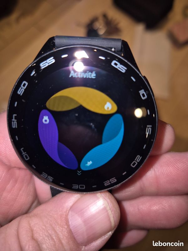 Montre connectée du sport - GPS, Suivi d'activité & de sommeil - Pacer Blanc POLAR