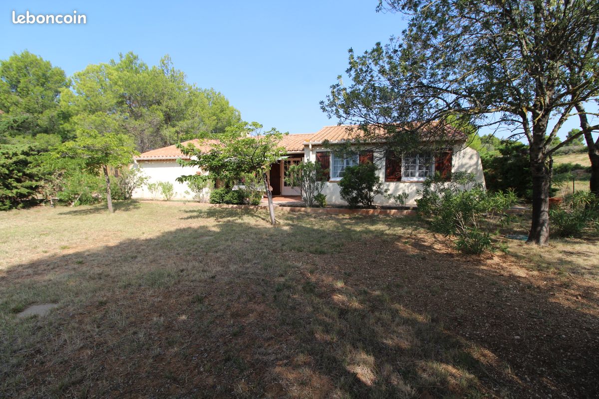 Maison 7 pièces 233 m² · à Montséret · 233 m² · 329 000 €
