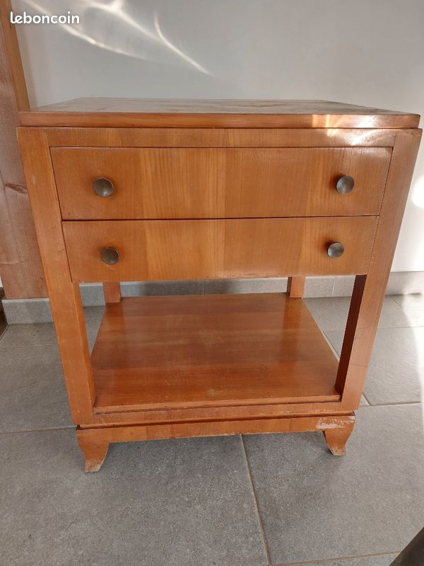 Table d'appoint/ chevet (image 1)