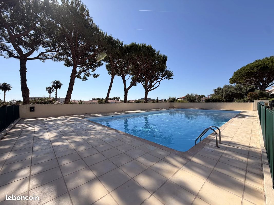 Appartement 2 pièces 44 m² · à Antibes · 44 m² · 1 200 €