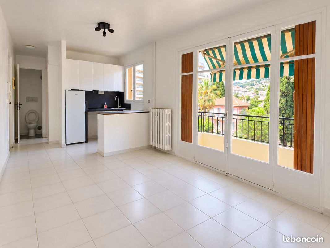 Appartement 1 pièce 29 m² · à Roquebrune-Cap-Martin · 29 m² · 1 300 €/mois