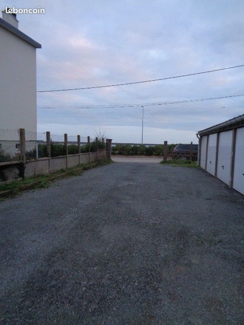 Parking 14 m² · à Cherbourg-en-Cotentin · 14 m² · 75 €/mois