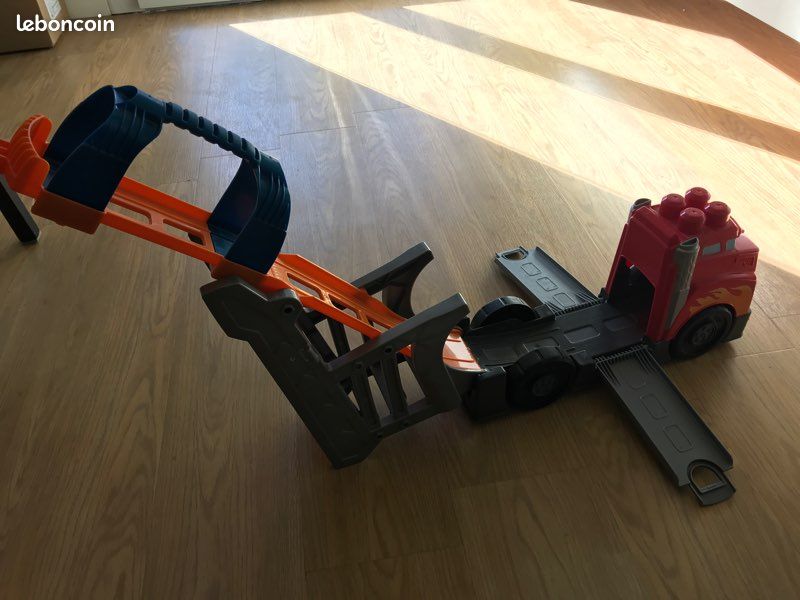 Camion tremplin Mega Blocs (image 3)