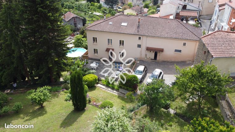 Maison 8 pièces 152 m²