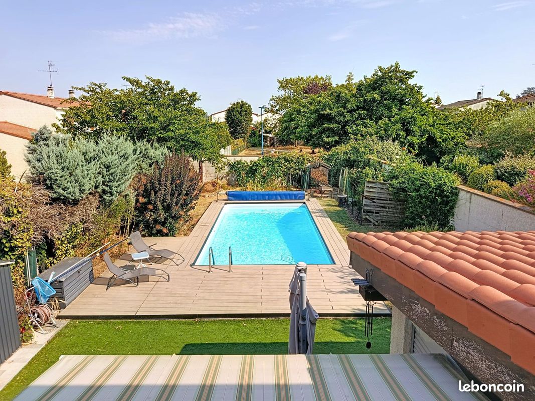 Maison 5 pièces 143 m² · à Castelginest · 143 m² · 335 000 €