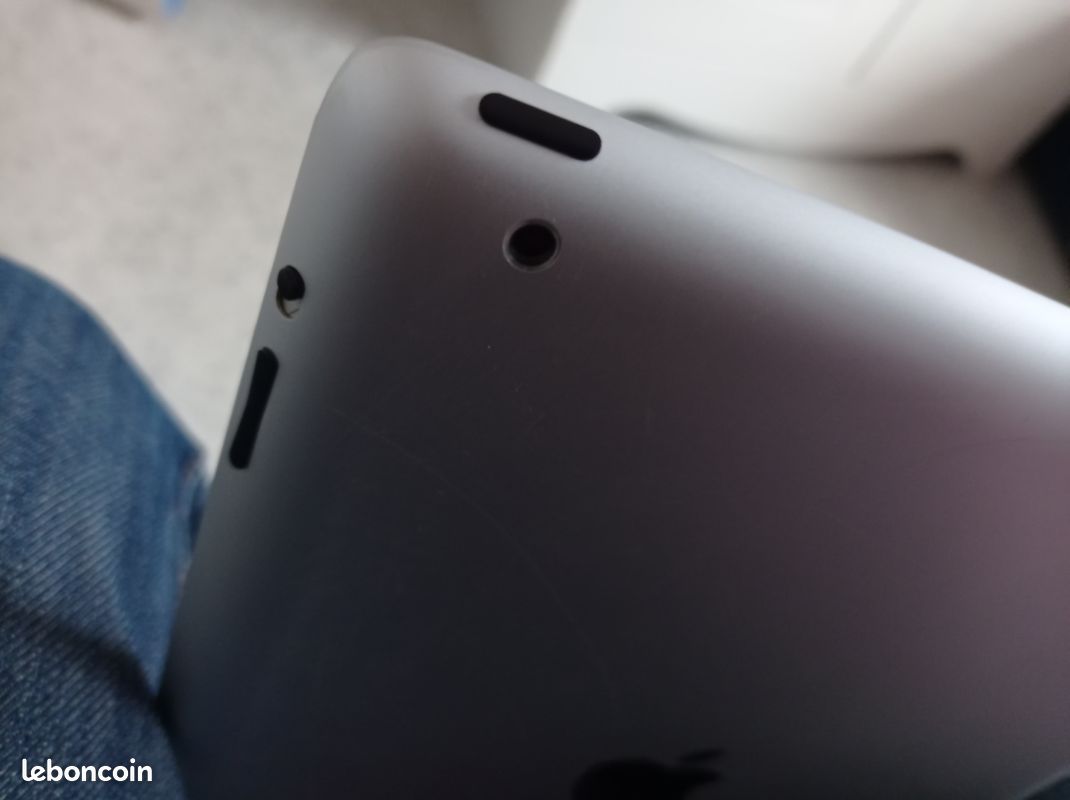 🤍 Apple iPad 2 tablette a ~ a 🫴 💶 Rennes (35700) 🌱 ou 📦 Livraison 🚚 (image 7)