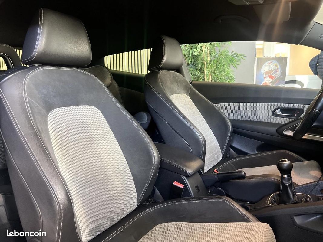 Volkswagen Scirocco 1.4 TSI 120cv (image 14)