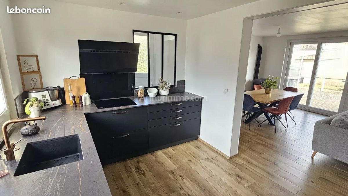 Maison 9 pièces 130 m² · à Dozulé · 130 m² · 389 000 €