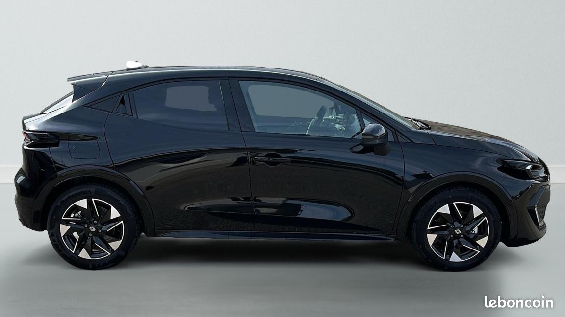 Renault Clio 6 VI Techno E-Tech hybrid 160 Ja 18' Cam 360 (image 9)