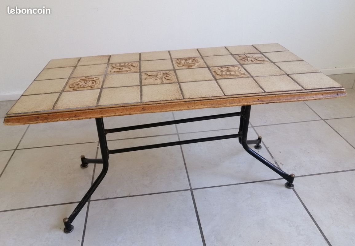 Petite table de salon ancienne (image 1)