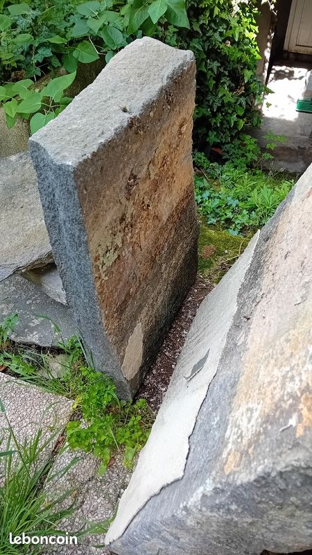 Pierres de Volvic (image 6)