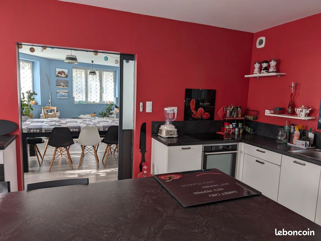 Maison 7 pièces 146 m² · à La Garnache · 146 m² · 325 000 €