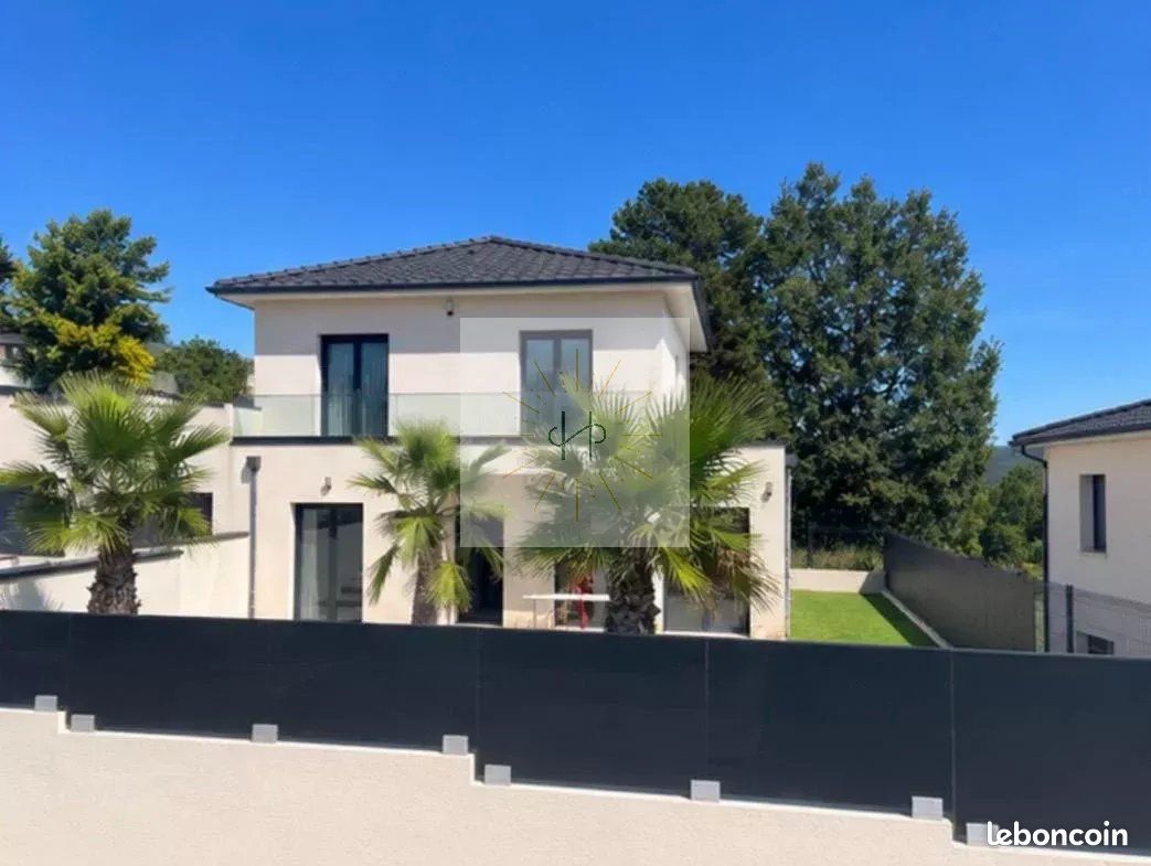 Maison 7 pièces 118 m² · à Meysse · 118 m² · 394 000 €