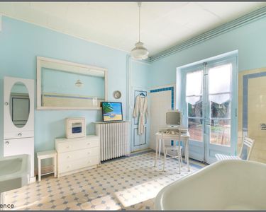 Maison 1 872 000 € - 334 m²