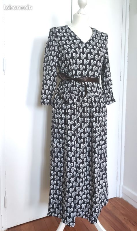 Monoprix robe longue 100% viscose taille 38 motif liberty