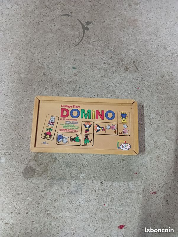 Dominos (image 1)