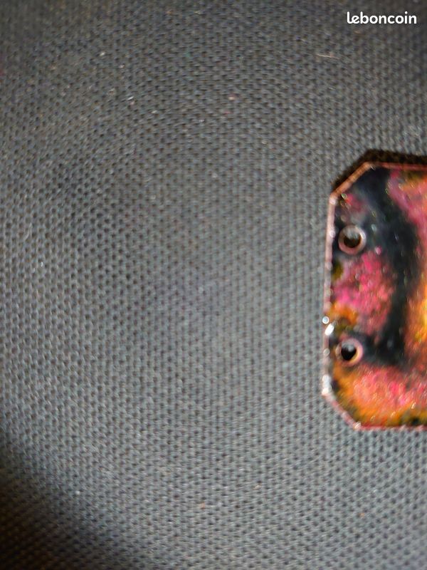 Pendentif Plaque en émail à accrocher avec des rubans élément pour bijou ou motif de fleur à Pétales bleus et centre rouge sur fond tâcheté multicolore Emaux sur métal Vintage (image 5)