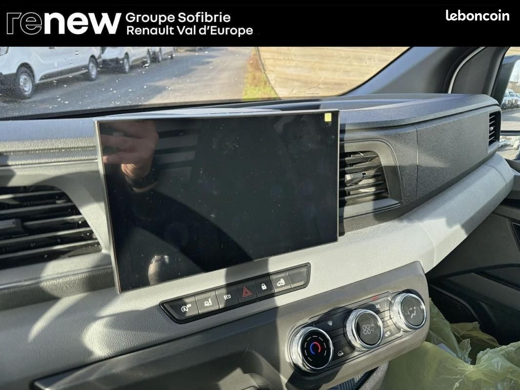 Nissan Interstar FOURGON 3T3 L2H2 2.0 DCI 130 N-CONNECTA (image 26)