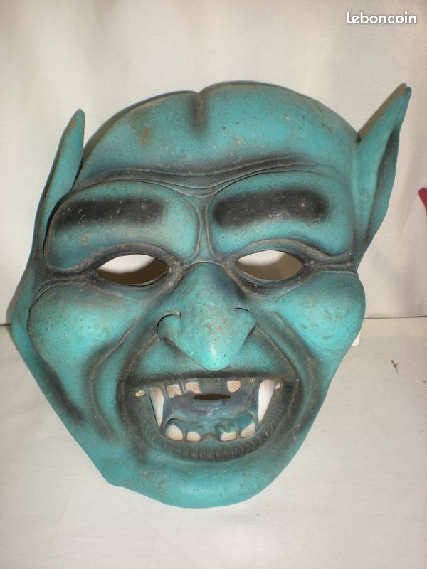 Mask Halloween (9) diable bleu. Contact par Tel demandé (image 6)
