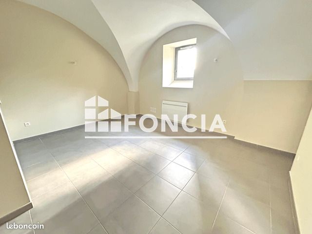 Appartement 4 pièces 75 m² · à Viols-en-Laval · 75 m² · 1 203 €