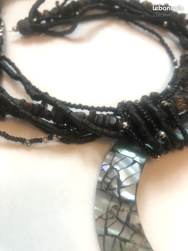 Collier tour de cou nacre et pierres naturelles (image 7)