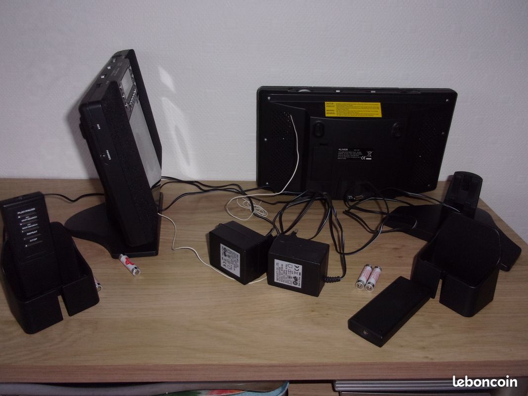 Mini Chaine Lecteur CD , Radio , Réveil , Trois en un (image 4)