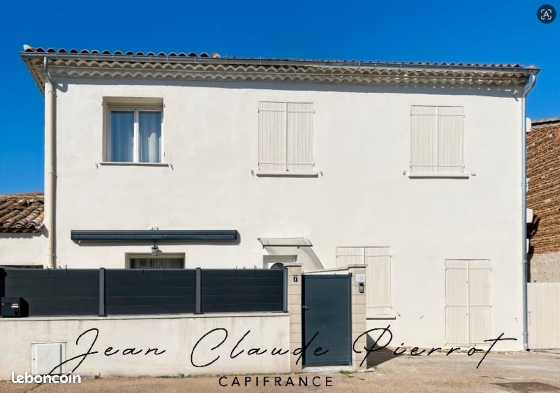 Maison 4 pièces 93 m² · à Garons · 93 m² · 220 000 €