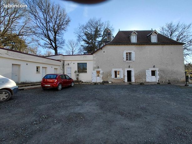 Maison 6 pièces 270 m²