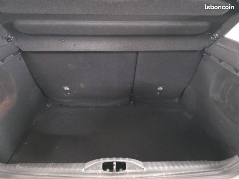 Citroen C3 1.2 PureTech 83ch S&S Shine (image 8)