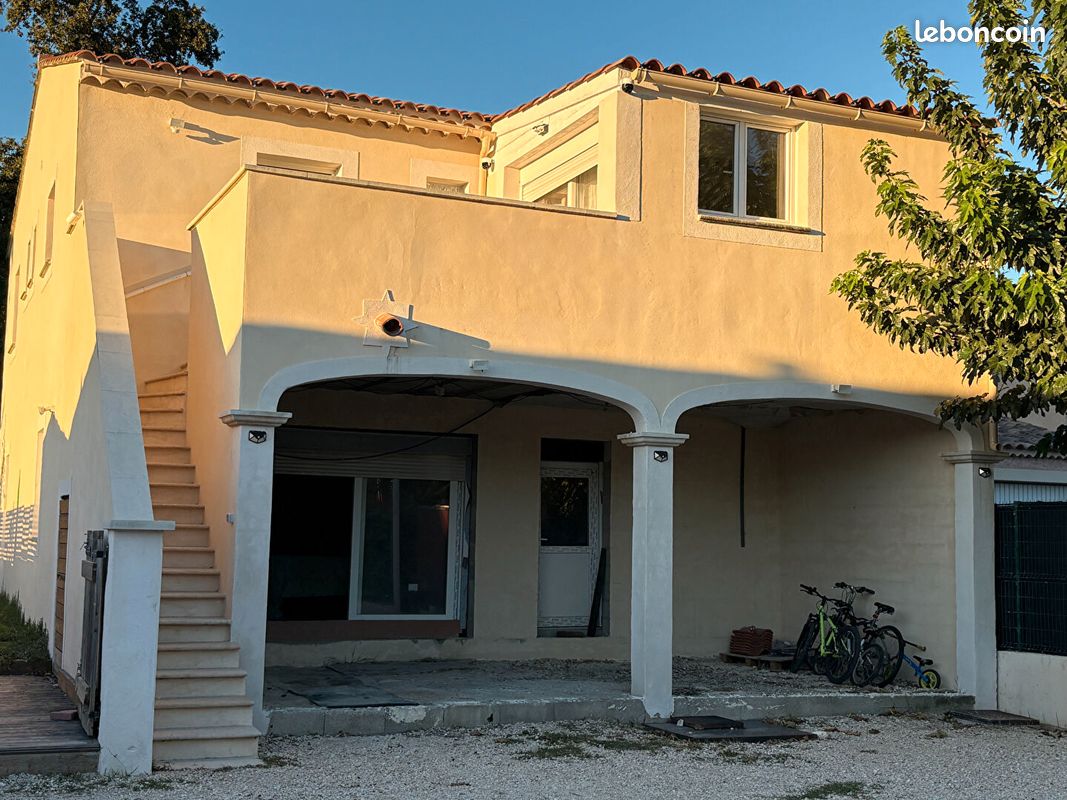 Maison 4 pièces 155 m² · à Vedène · 155 m² · 246 000 €