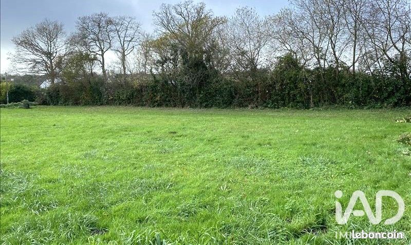 Terrain 953 m² · à Pleuven · 953 m² · 142 000 €