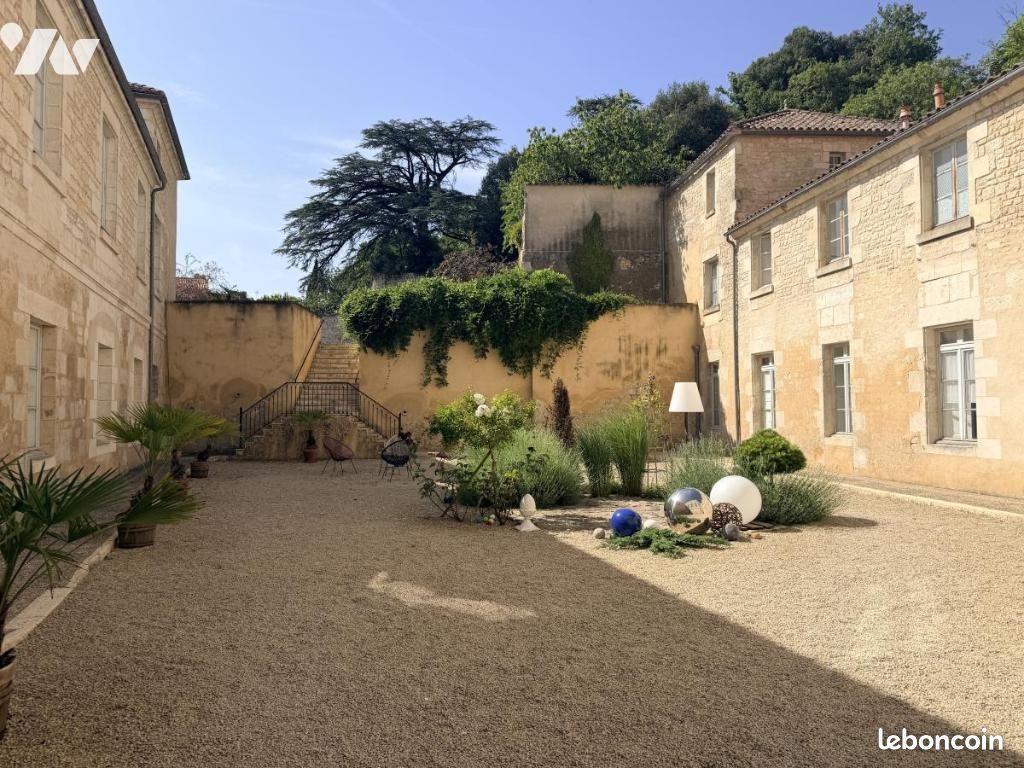 Duplex 92 m² FONTENAY LE COMTE (image 7)