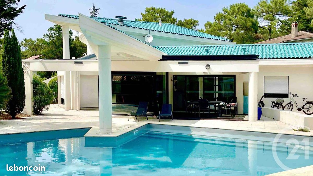 Maison 11 pièces 277 m² · à La Tranche-sur-Mer · 277 m² · 1 164 800 €