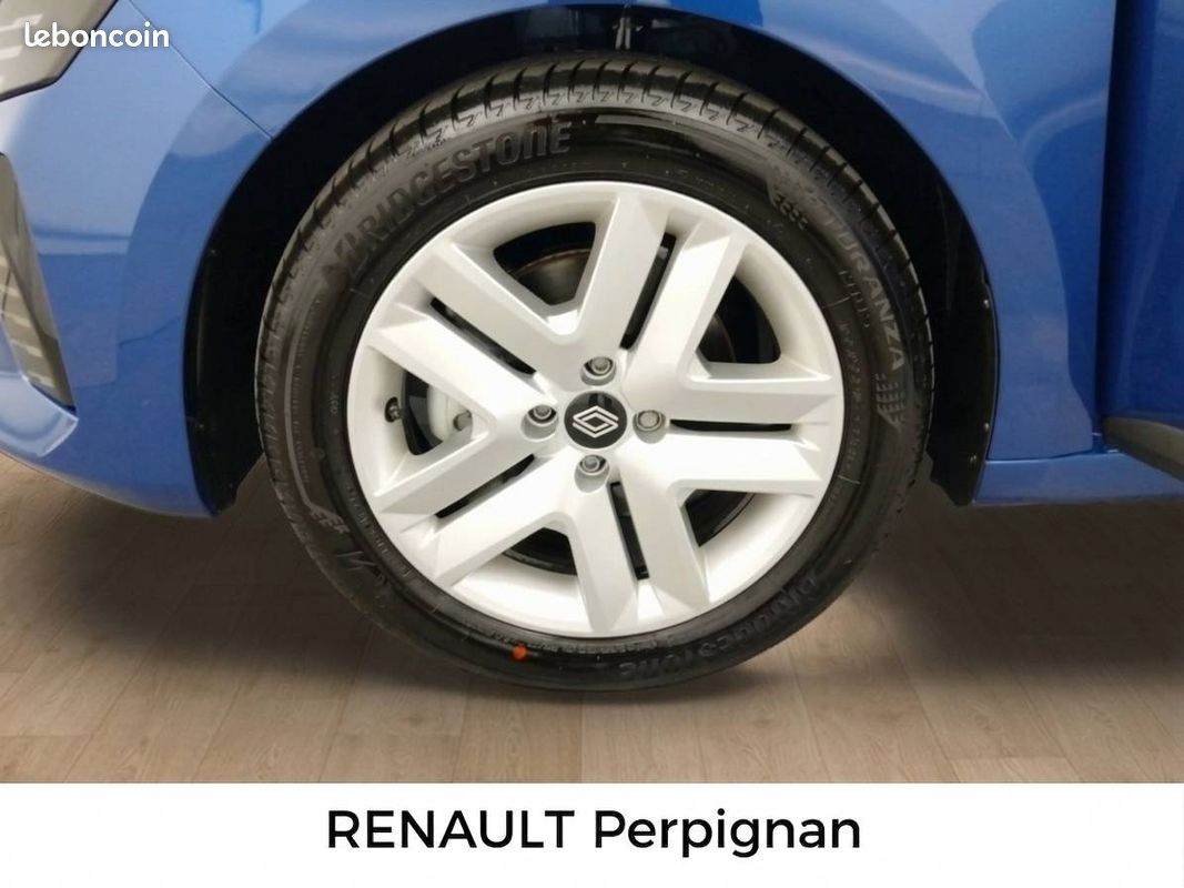 RENAULT Clio E-Tech full hybrid 145 ch GSR2 Evolution (image 11)