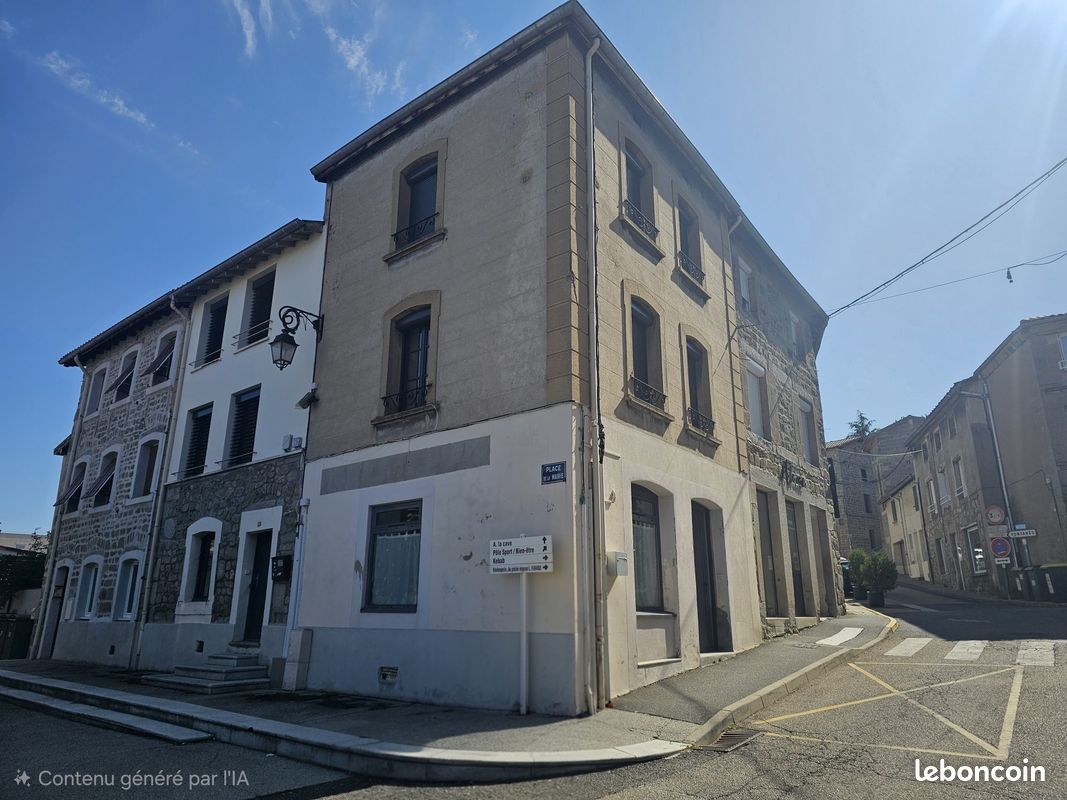 Maison 3 pièces 69 m² · à Saint-Héand · 69 m² · 550 €/mois