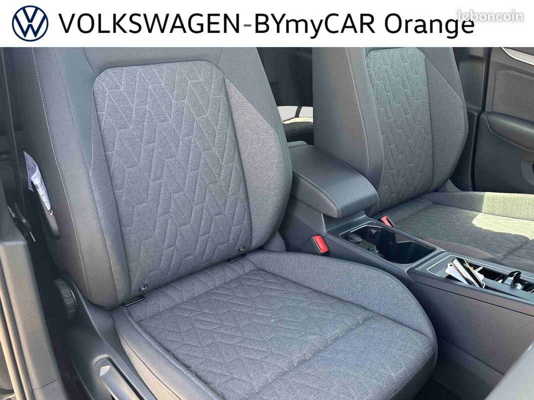 VOLKSWAGEN Golf 1.5 eTSI EVO2 116 DSG7 VW Edition (image 27)