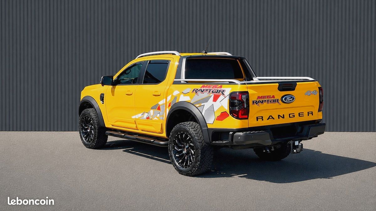 NEW RANGER MEGA RAPTOR DOUBLE CABINE 5 PLACES 205cv BVA10 10/2024 - BASE WILDTRAK – FULL OPTIONS - KIT CARROSSERIE - JANTES 20' - CAMERA 360° - CUIR ELECTRIQUE & CHAUFFANT - HIFI B&O – GARANTIE 1 AN (image 4)