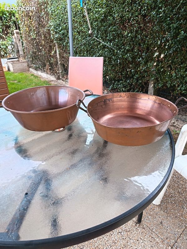 Paire de grandes Bassines à Confiture Cuivre 50 cm – Poinçonnées d'époque (image 2)