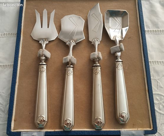 Service à gâteau (3) - Métal argenté - Milieu du XIXe - Catawiki