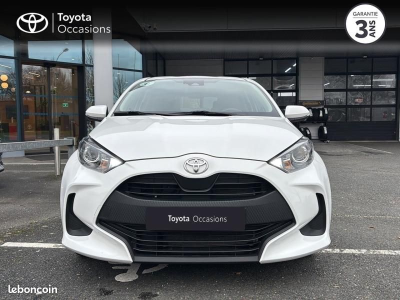 Toyota Yaris 120 VVT-i Dynamic 5p MY22 (image 27)