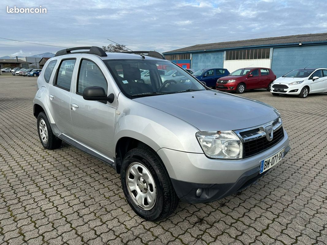 Dacia duster 1.6 i 105 cv revise garantie (image 2)