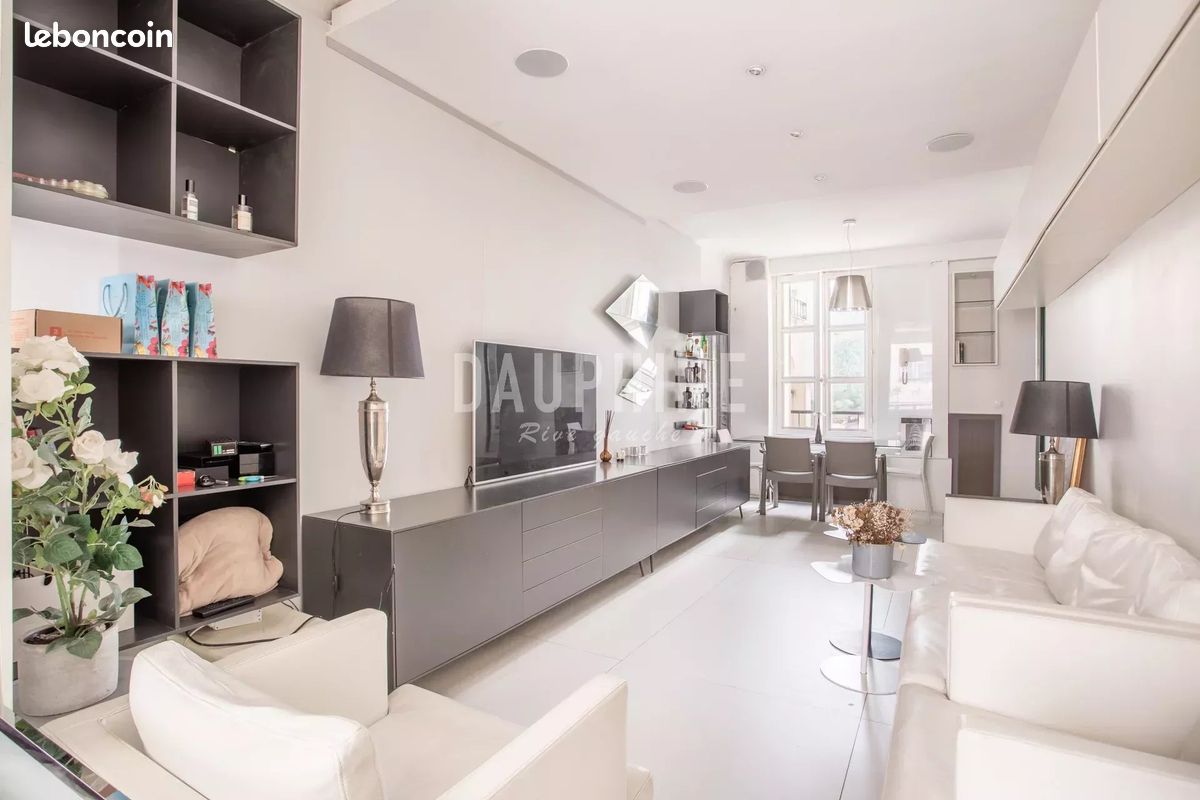 Appartement 2 pièces 57 m² · à Paris · 57 m² · 721 000 €