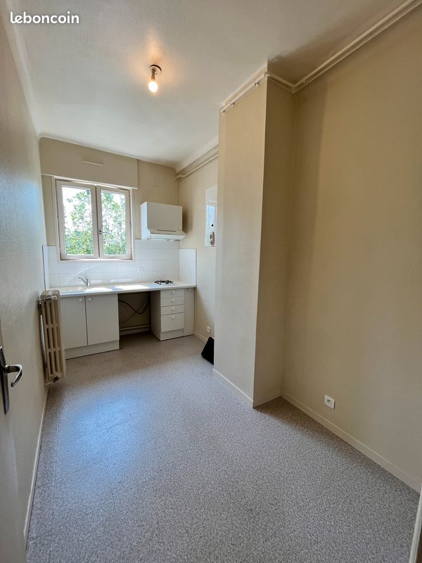 F1 50m2 Caen port de plaisance